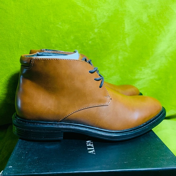 Brand new in box men Alfani tan boots size 8M - Picture 5 of 13